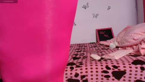 Sophi Tay online show from March 11, 2025, 2:10 am