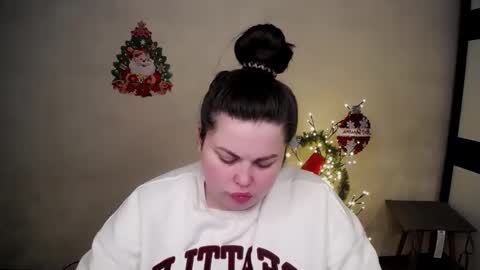 sophia__olsen online show from December 23, 2025, 6:00 am