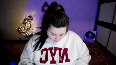 sophia__olsen online show from January 14, 2026, 6:52 am