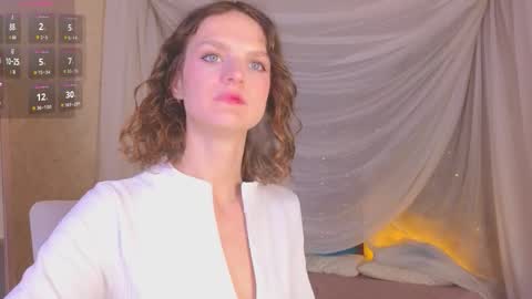 Sophia online show from February 8, 2026, 1:42 am