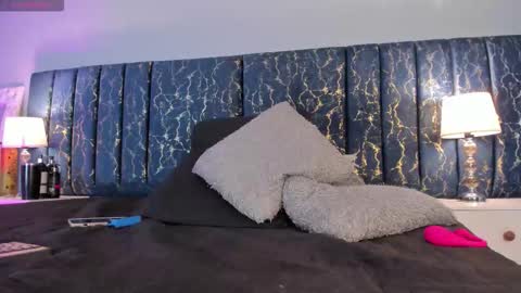 Sofia  online show from January 13, 2026, 2:11 pm