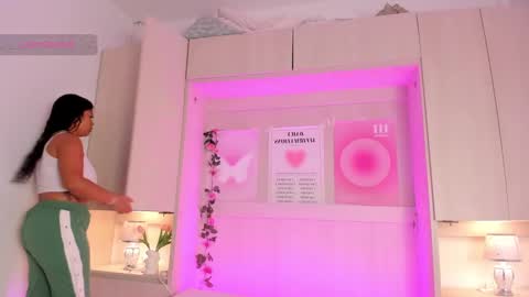  S O P H I A  online show from February 7, 2025, 11:45 am