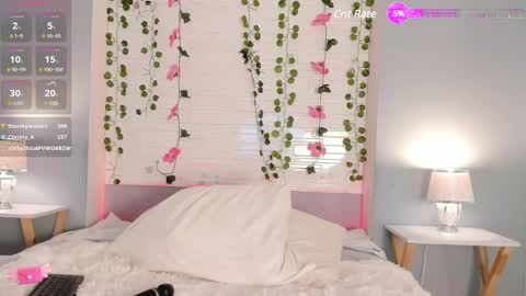  S O P H I A  online show from February 14, 2025, 1:40 pm