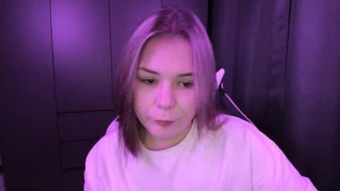 Snapshot of sophia_xi chatting on December 20, 2025, 11:17 am Sophia online show from December 20, 2025, 11:17 am