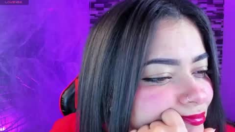 Snapshot of sophiaa_cherry chatting on July 15, 2026, 1:11 am Sophia online show from July 15, 2026, 1:11 am