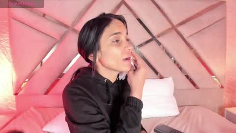 Sophia Paris online show from April 12, 2026, 3:11 am