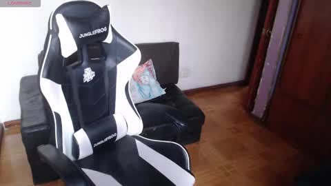 sophiaa_vega_ online show from March 6, 2026, 10:17 pm