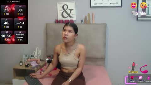 Snapshot of sophiabedford chatting on April 18, 2026, 1:48 pm Sophia Bedford online show from April 18, 2026, 1:48 pm