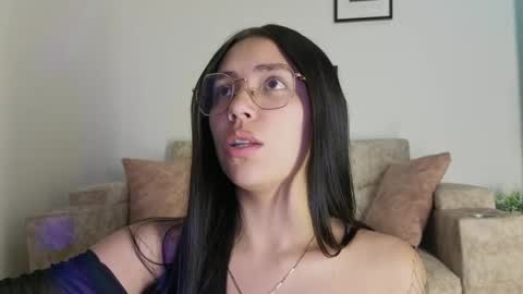 sophiacolemann online show from March 25, 2026, 11:44 pm