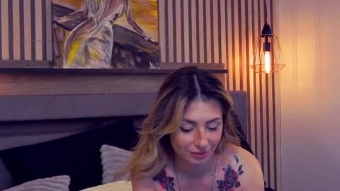 Sophia Lace online show from May 8, 2026, 3:23 am