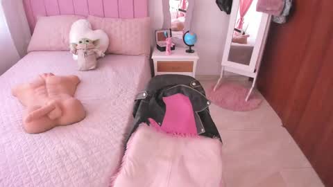    online show from February 19, 2025, 2:23 pm