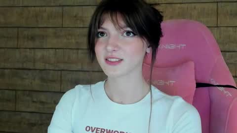 Snapshot of sophiaprove chatting on May 3, 2026, 4:57 pm SophiaProve online show from May 3, 2026, 4:57 pm