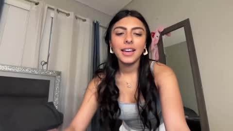 Sophia online show from October 10, 2025, 10:31 pm