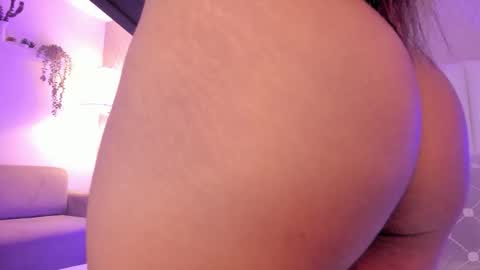 SophiaSmiths online show from September 16, 2025, 9:38 pm