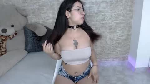Snapshot of sophicarter_ chatting on September 26, 2025, 7:51 pm online show from September 26, 2025, 7:51 pm