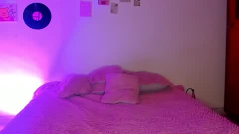 Sophie online show from March 4, 2026, 6:41 am