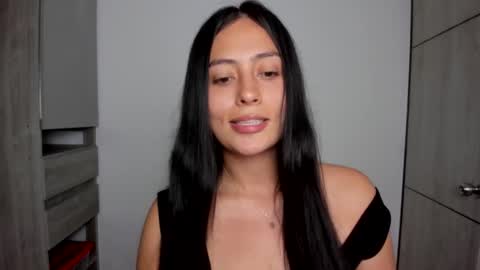 Snapshot of sophie_foxxx chatting on March 10, 2025, 11:49 pm Sophie online show from March 10, 2025, 11:49 pm