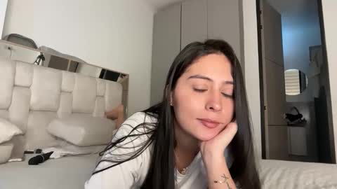 Snapshot of sophie_foxxx chatting on April 21, 2026, 4:56 pm Sophie online show from April 21, 2026, 4:56 pm