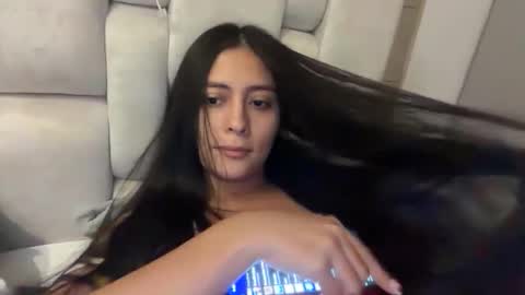 Snapshot of sophie_foxxx chatting on May 6, 2026, 10:26 pm Sophie online show from May 6, 2026, 10:26 pm