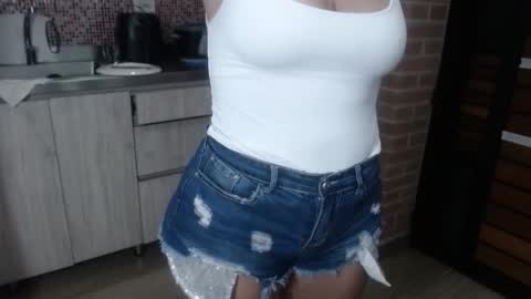 Sofa online show from March 12, 2026, 12:06 am