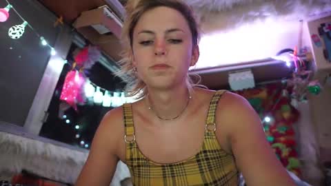 derpy derpington online show from February 21, 2025, 5:13 am