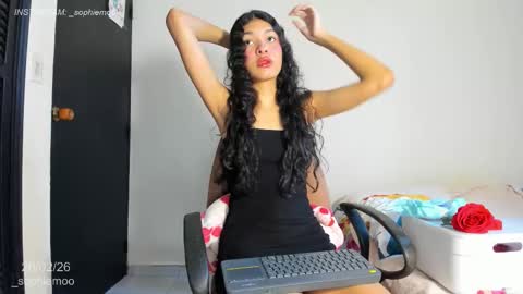Snapshot of sophie_moo chatting on February 20, 2026, 1:33 pm Sophie online show from February 20, 2026, 1:33 pm