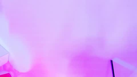 Snapshot of sophie_newton chatting on February 19, 2026, 12:23 pm sophie_newton online show from February 19, 2026, 12:23 pm