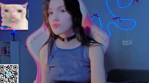 sophie_nomenal_ online show from February 7, 2026, 11:58 am