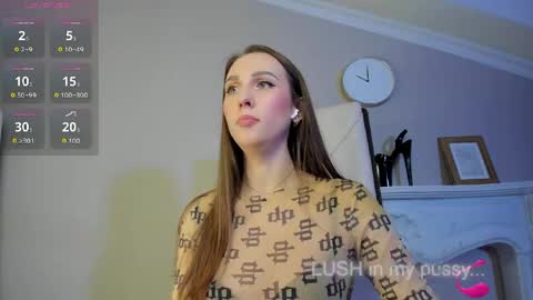Snapshot of sophie_rocks chatting on April 28, 2026, 9:36 am Sophie online show from April 28, 2026, 9:36 am