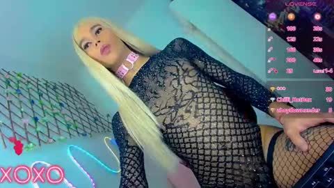 sophie_vall online show from September 10, 2025, 5:18 am