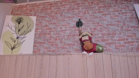 Snapshot of sophiebenson_ chatting on December 11, 2024, 3:37 pm Sophie online show from December 11, 2024, 3:37 pm