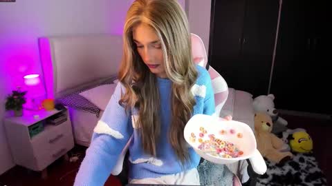    online show from January 11, 2026, 9:25 am