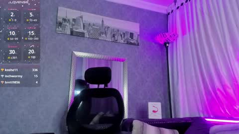 Sophie online show from March 8, 2025, 11:07 pm