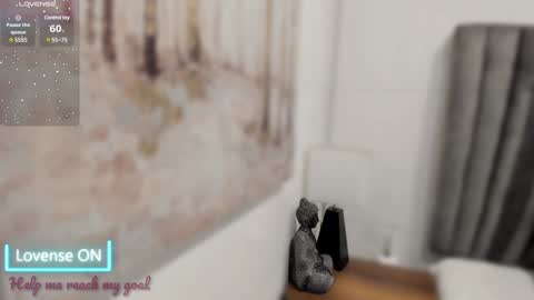 Sophie  online show from January 31, 2025, 10:31 am