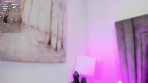 Sophie  online show from February 18, 2026, 11:06 am