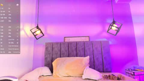         online show from September 18, 2025, 3:03 pm