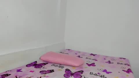 sophiee veryhot online show from November 22, 2025, 9:47 pm