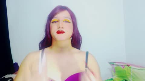 sophiehillsxo online show from December 16, 2025, 3:33 am