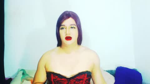 sophiehillsxo online show from April 10, 2026, 3:12 am