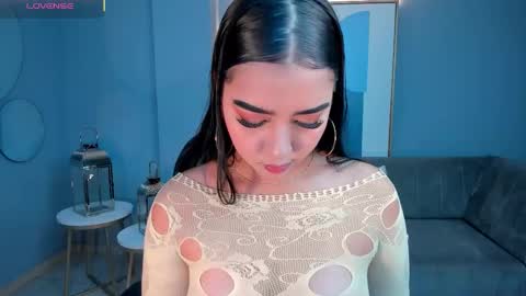 Sophie online show from February 7, 2026, 4:38 am