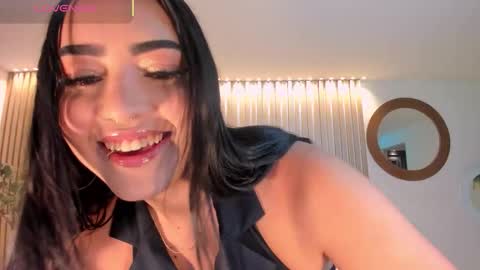 Sophie online show from March 25, 2026, 3:45 am