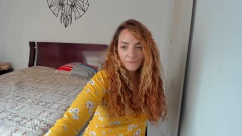 Snapshot of sophielatina chatting on December 13, 2024, 9:09 pm Sophia online show from December 13, 2024, 9:09 pm