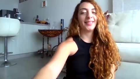 Snapshot of sophielatina chatting on March 4, 2025, 5:56 pm Sophia online show from March 4, 2025, 5:56 pm