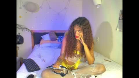 Snapshot of sophielondono21 chatting on May 18, 2026, 11:21 pm SofiTrans21 online show from May 18, 2026, 11:21 pm