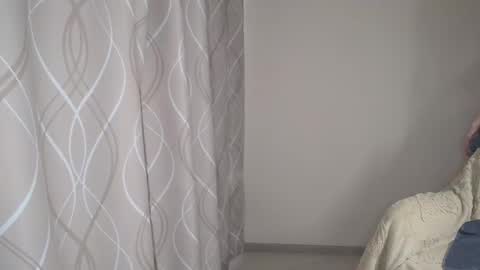 Sophiemisss online show from December 14, 2025, 10:42 am