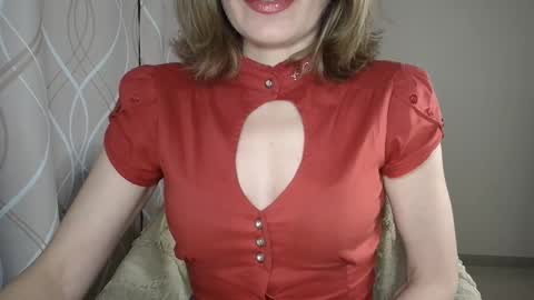 Sophiemisss online show from January 13, 2026, 5:18 pm