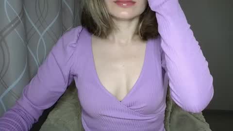 Snapshot of sophiemisss chatting on February 9, 2026, 5:22 am Sophiemisss online show from February 9, 2026, 5:22 am