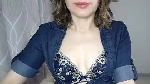 Snapshot of sophiemisss chatting on July 12, 2026, 6:26 am Sophiemisss online show from July 12, 2026, 6:26 am