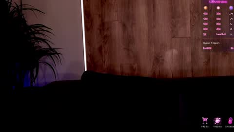 Sophie  Palmer online show from January 27, 2025, 9:55 pm