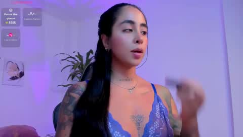 sophierooy online show from March 10, 2025, 6:56 pm